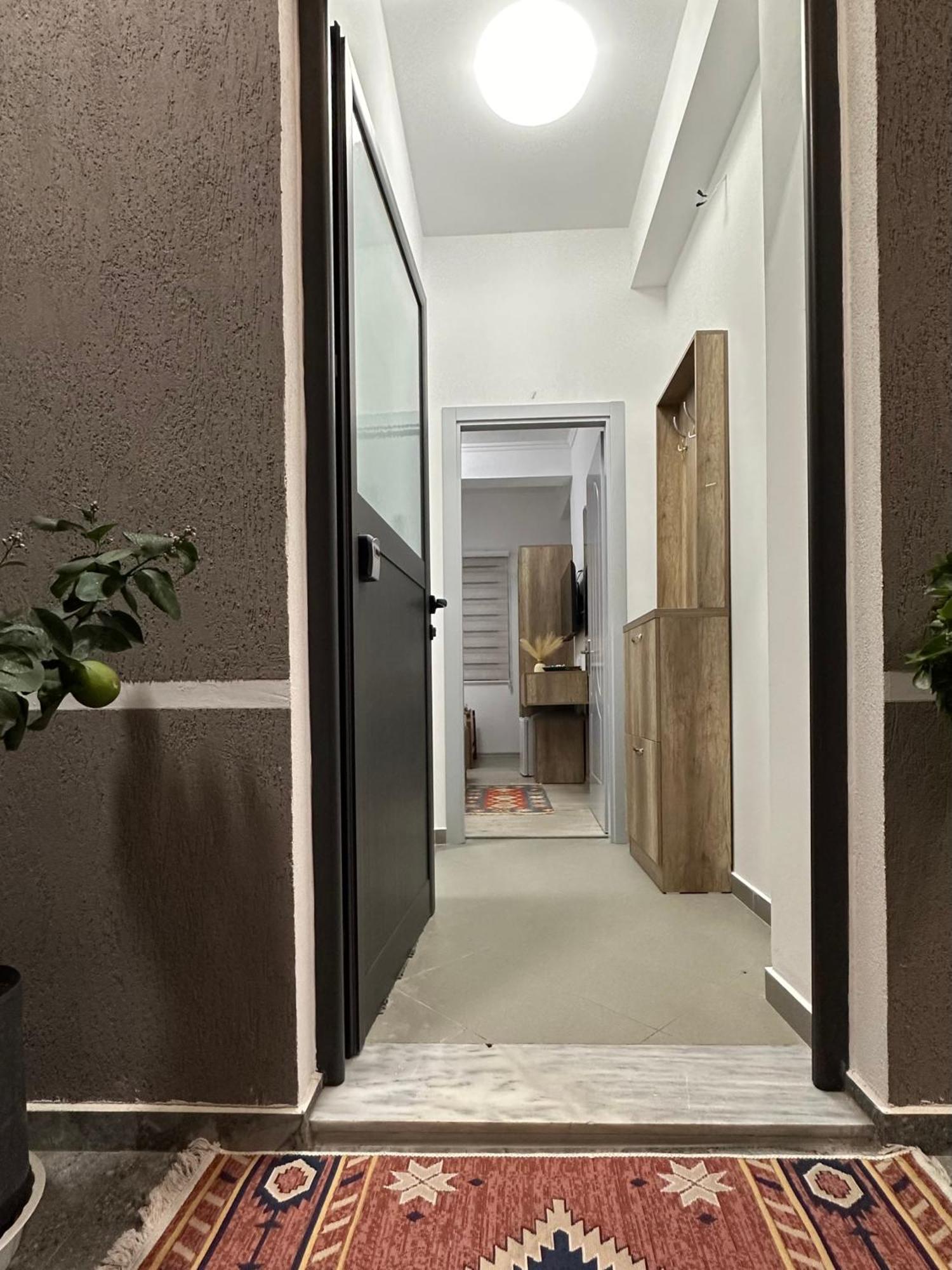 Lola'S Rooms Gjirokastër Екстериор снимка