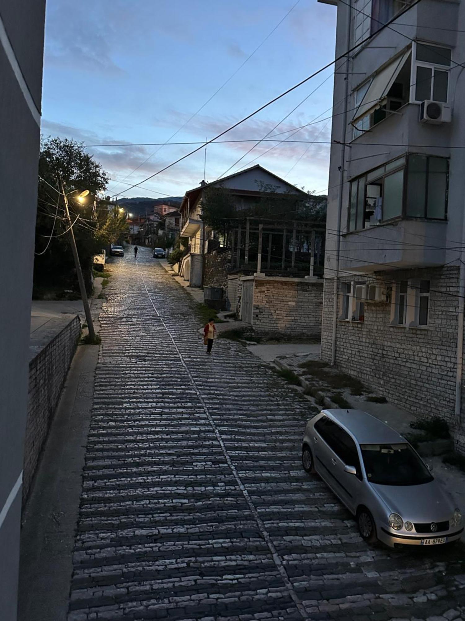 Lola'S Rooms Gjirokastër Екстериор снимка